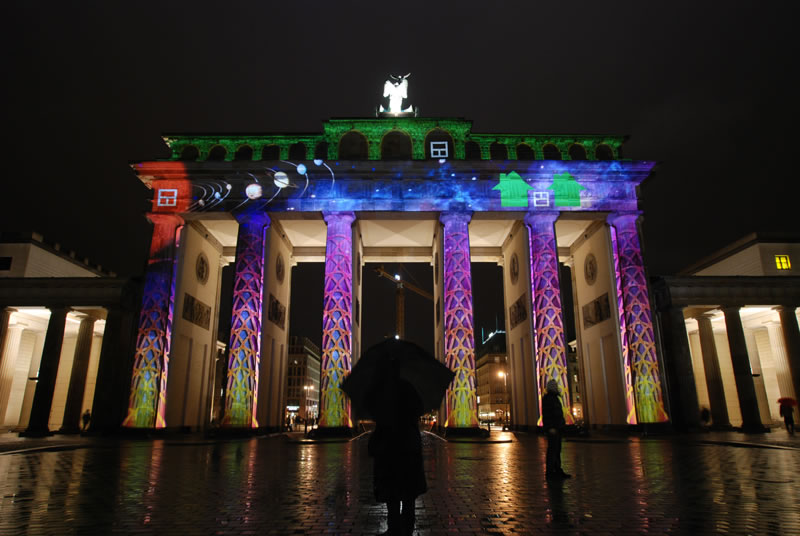 Projections Berlin.jpg